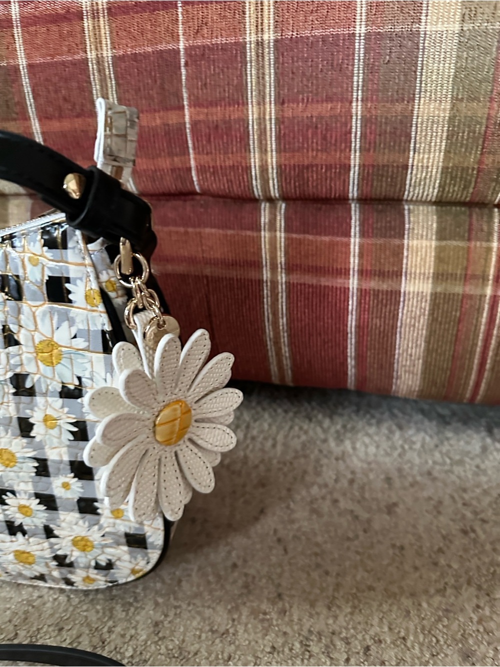 Brahmin crossbody Shanya multi petaline print. - Picture 2 of 7
